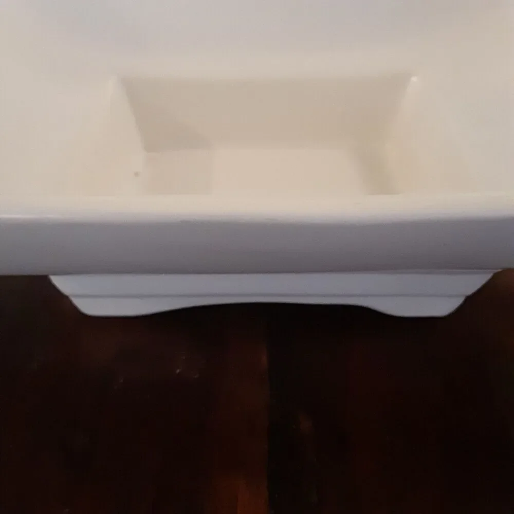 Vintage Mid Century Mcoy Planter USA Low Level Centerpiece/Side Table White